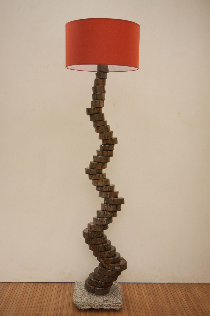 Floor Lamp | lignumIII